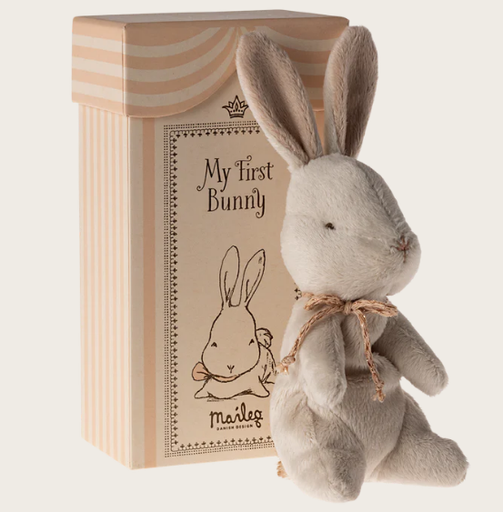 16-4996-00 MY FIRST BUNNY ROSE